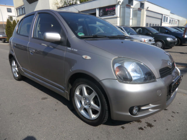 Toyota Yaris 1.5 Ts