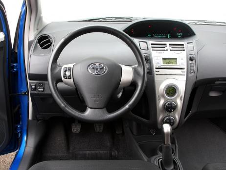 Toyota Yaris 13