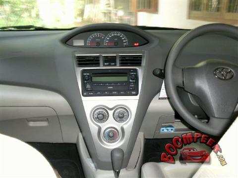Toyota Yaris 1300cc