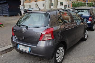 Toyota Yaris 1300cc Toyota Yaris 1300cc