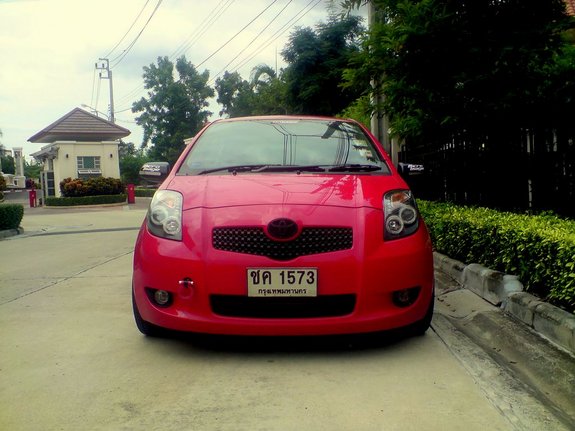 Toyota Yaris 15