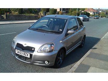 Toyota Yaris 15