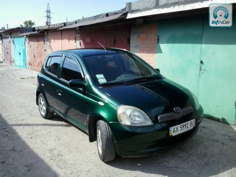 Toyota Yaris 1999
