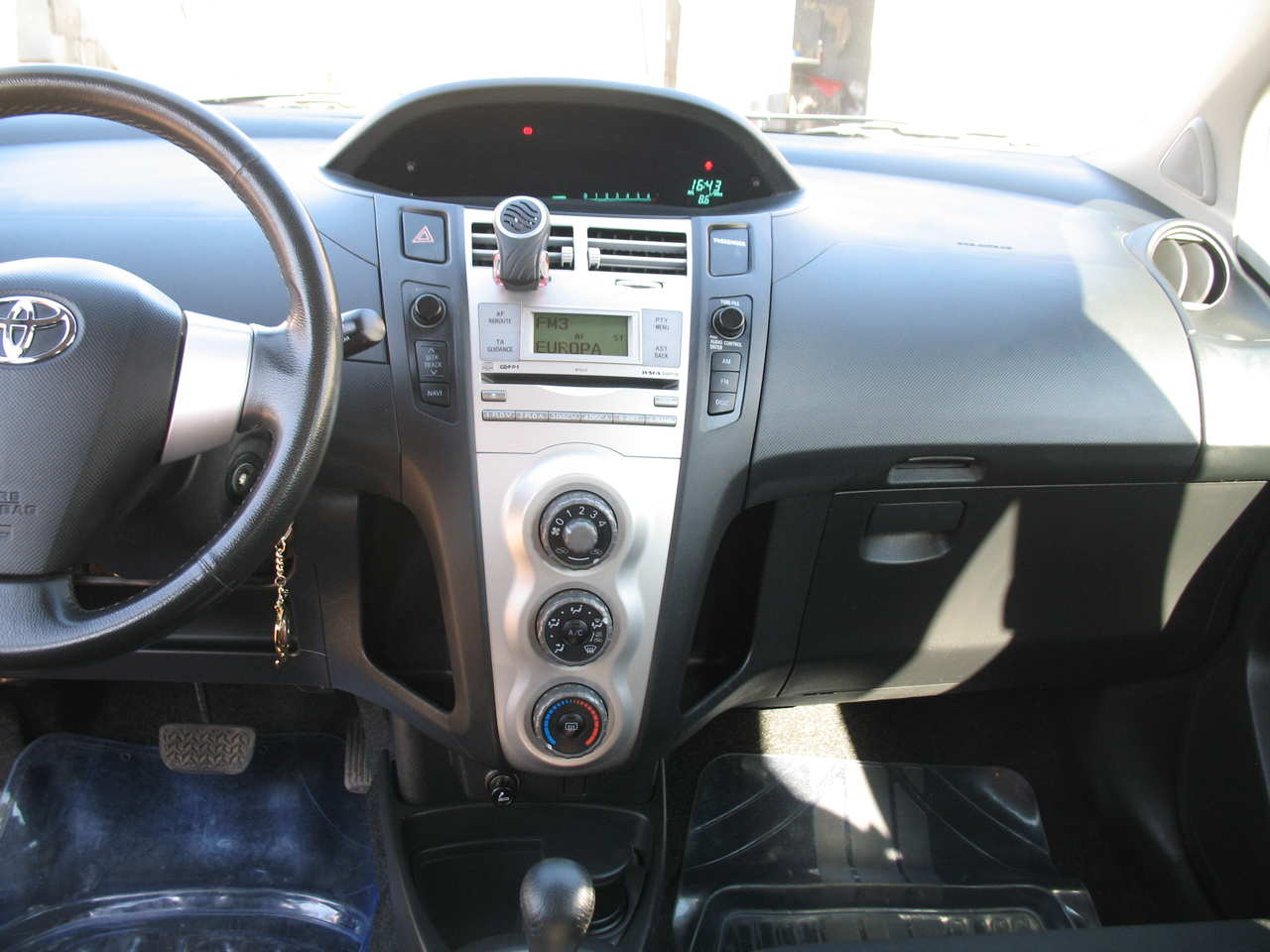 Toyota Yaris 2008