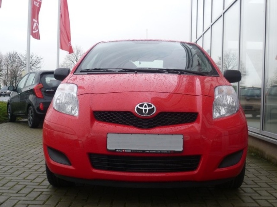 Toyota Yaris 2010