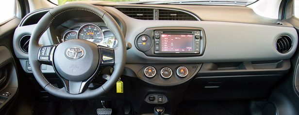 Toyota Yaris At