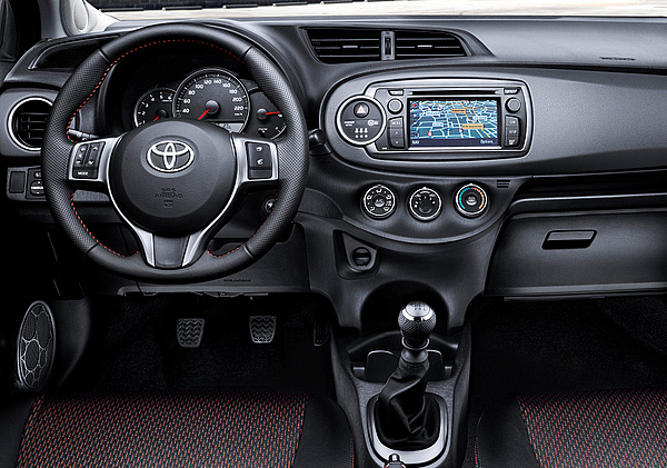 Toyota Yaris Club