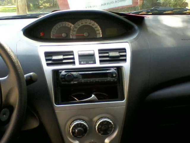 Toyota Yaris Gli