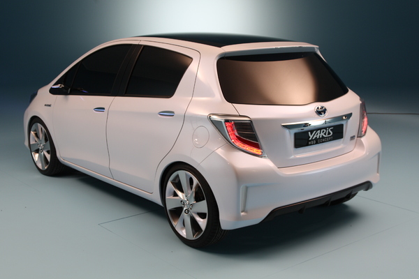 Toyota Yaris Hsd Hybrid