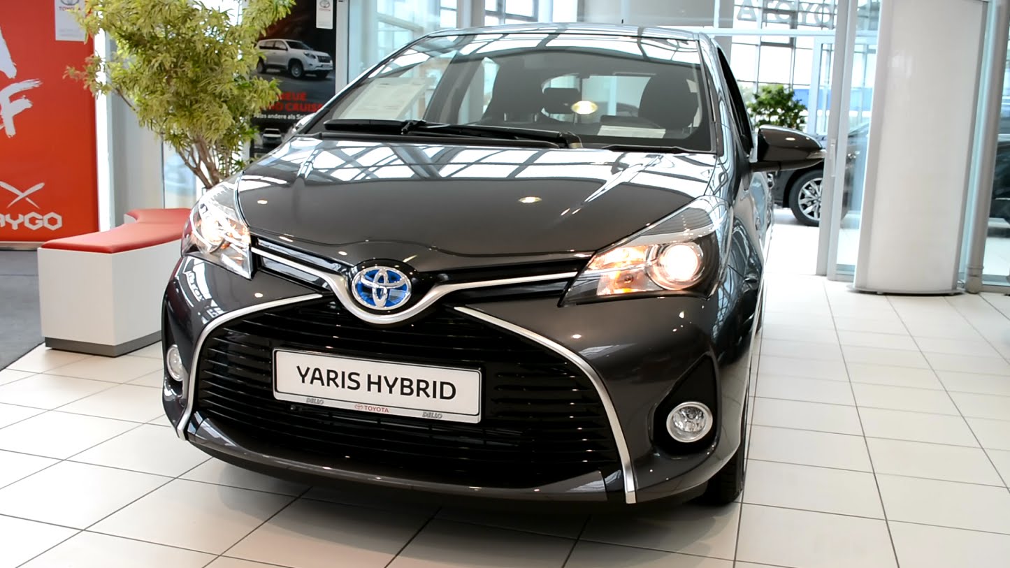 Toyota Yaris Hybrid 2015