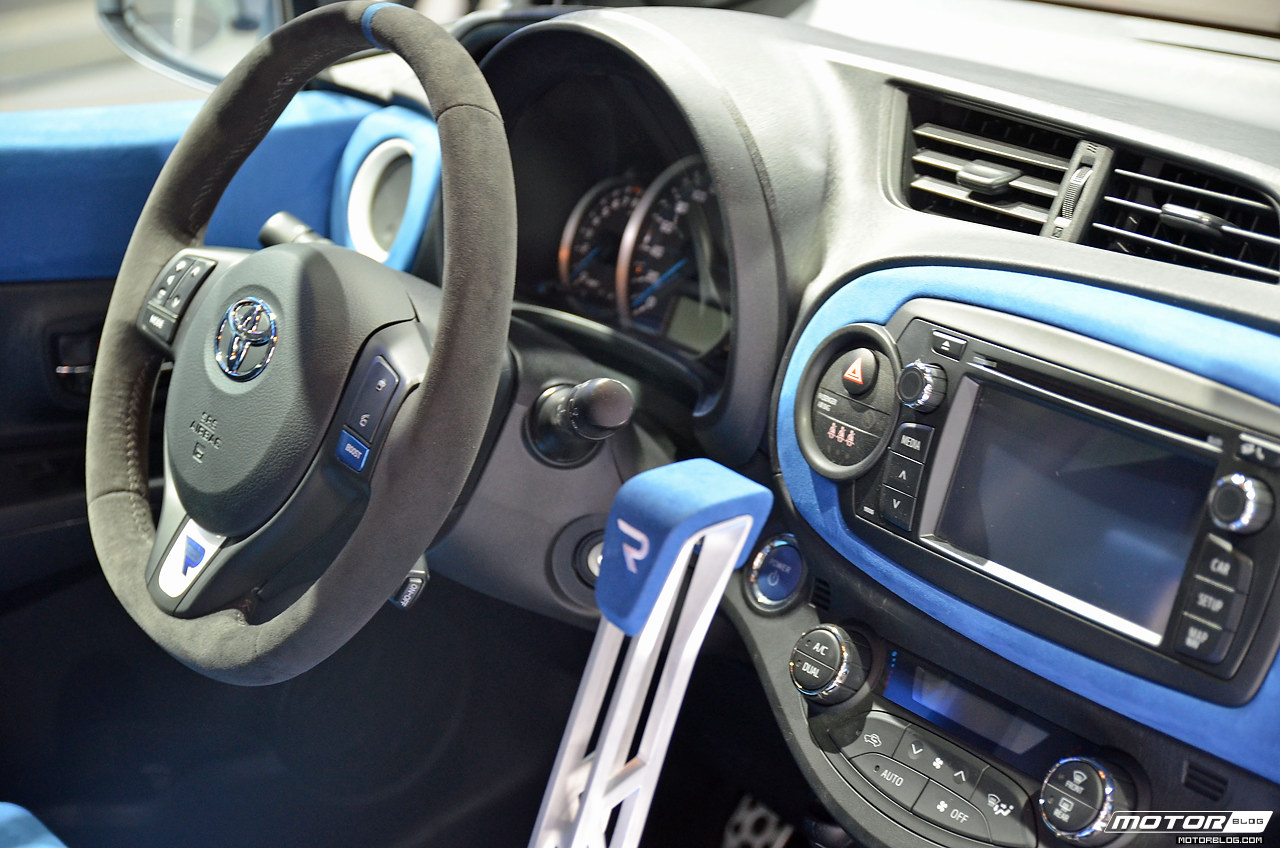 Toyota Yaris Hybrid-R