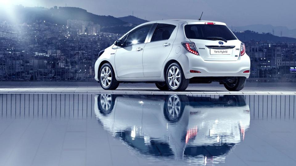 Toyota Yaris Hybrid