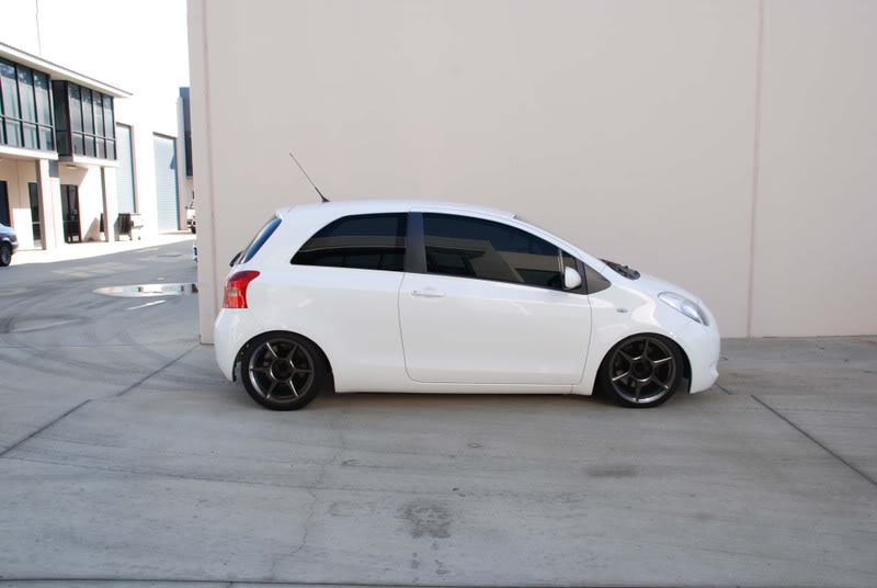 Toyota Yaris Jdm