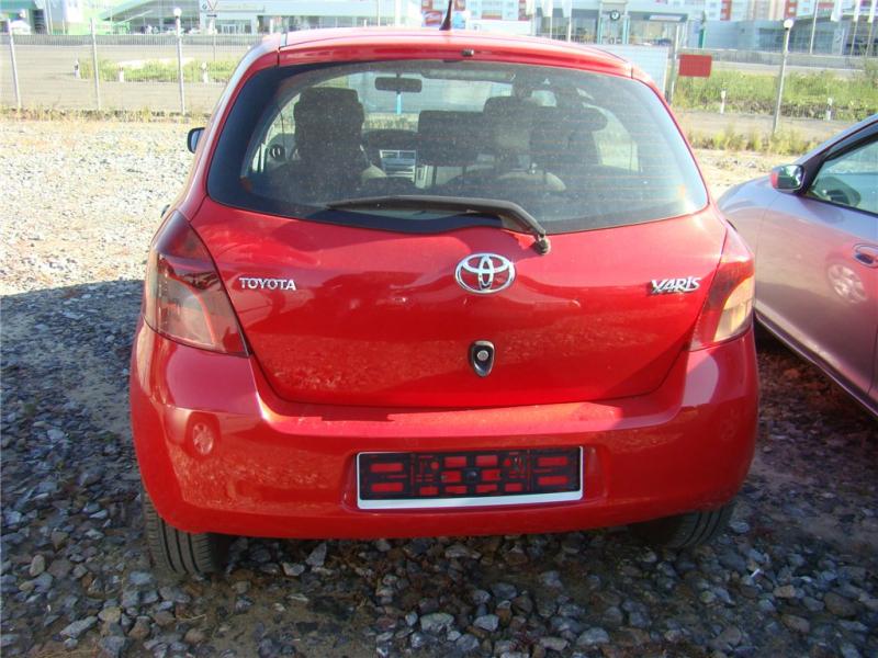 Toyota Yaris L
