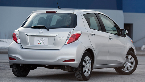 Toyota Yaris Le 2012
