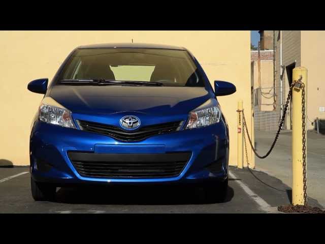 Toyota Yaris Le 2012