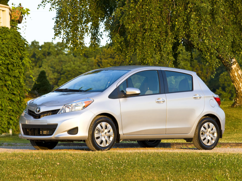 Toyota Yaris Le 2014