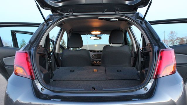 Toyota Yaris Le 2015