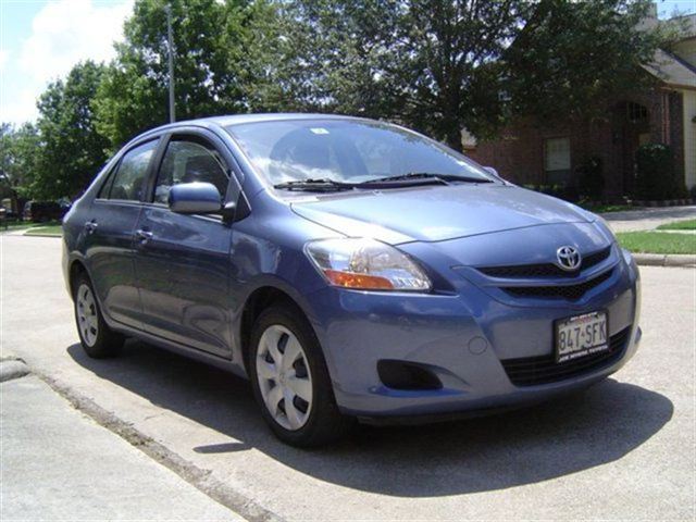 Toyota Yaris Sedan 2007