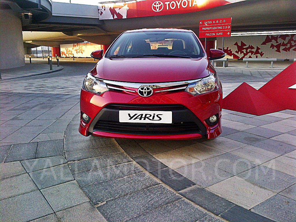 Toyota Yaris Sedan 2014