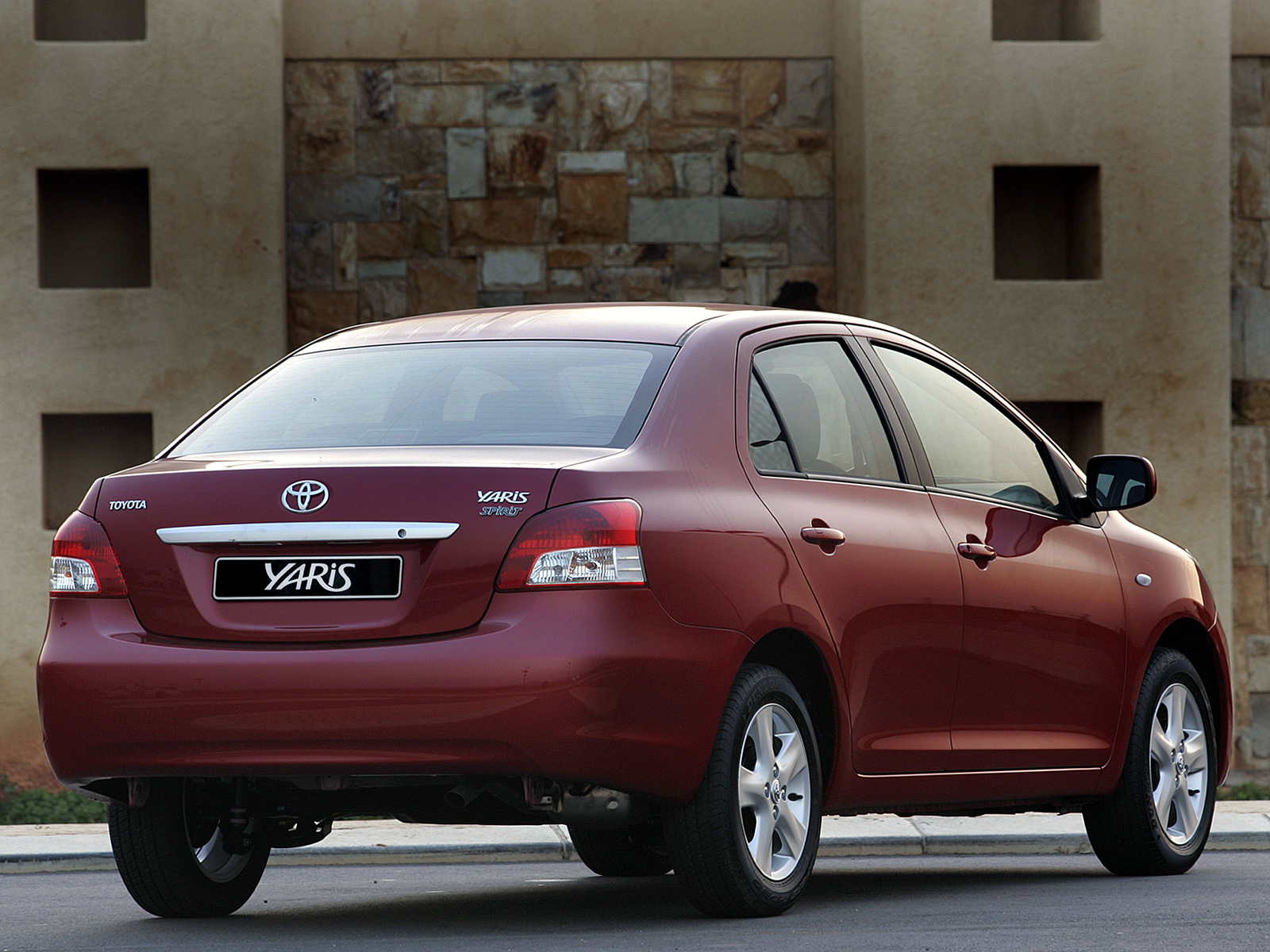 Toyota Yaris Spirit