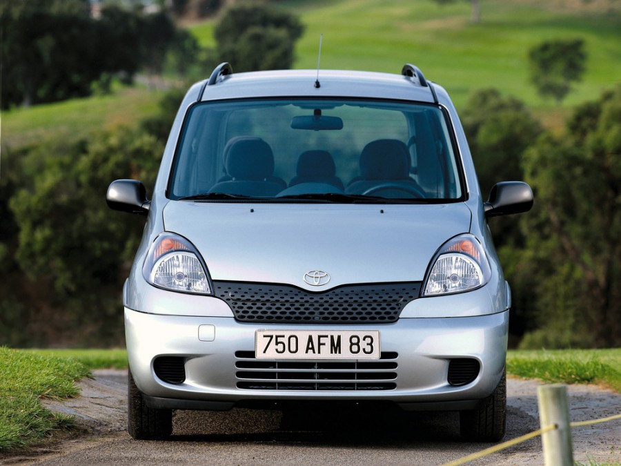 Toyota Yaris Verso 1.3