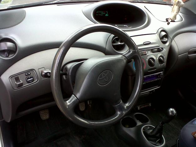 Toyota Yaris Xli