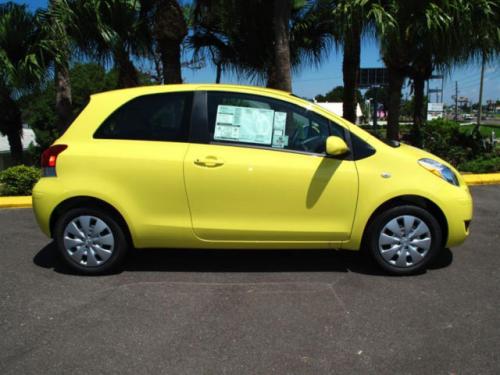 Toyota Yaris Yellow