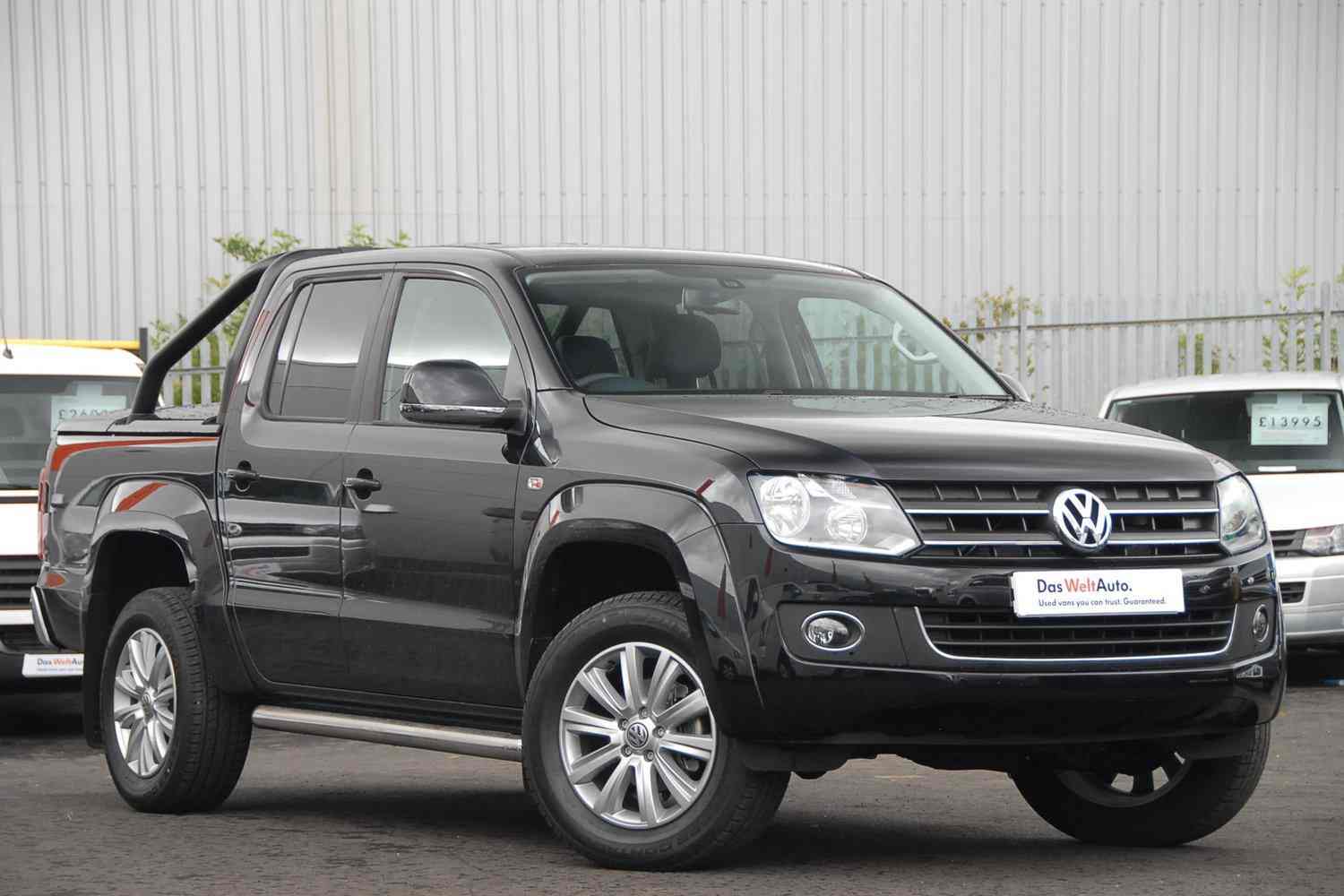 Volkswagen Amarok Black
