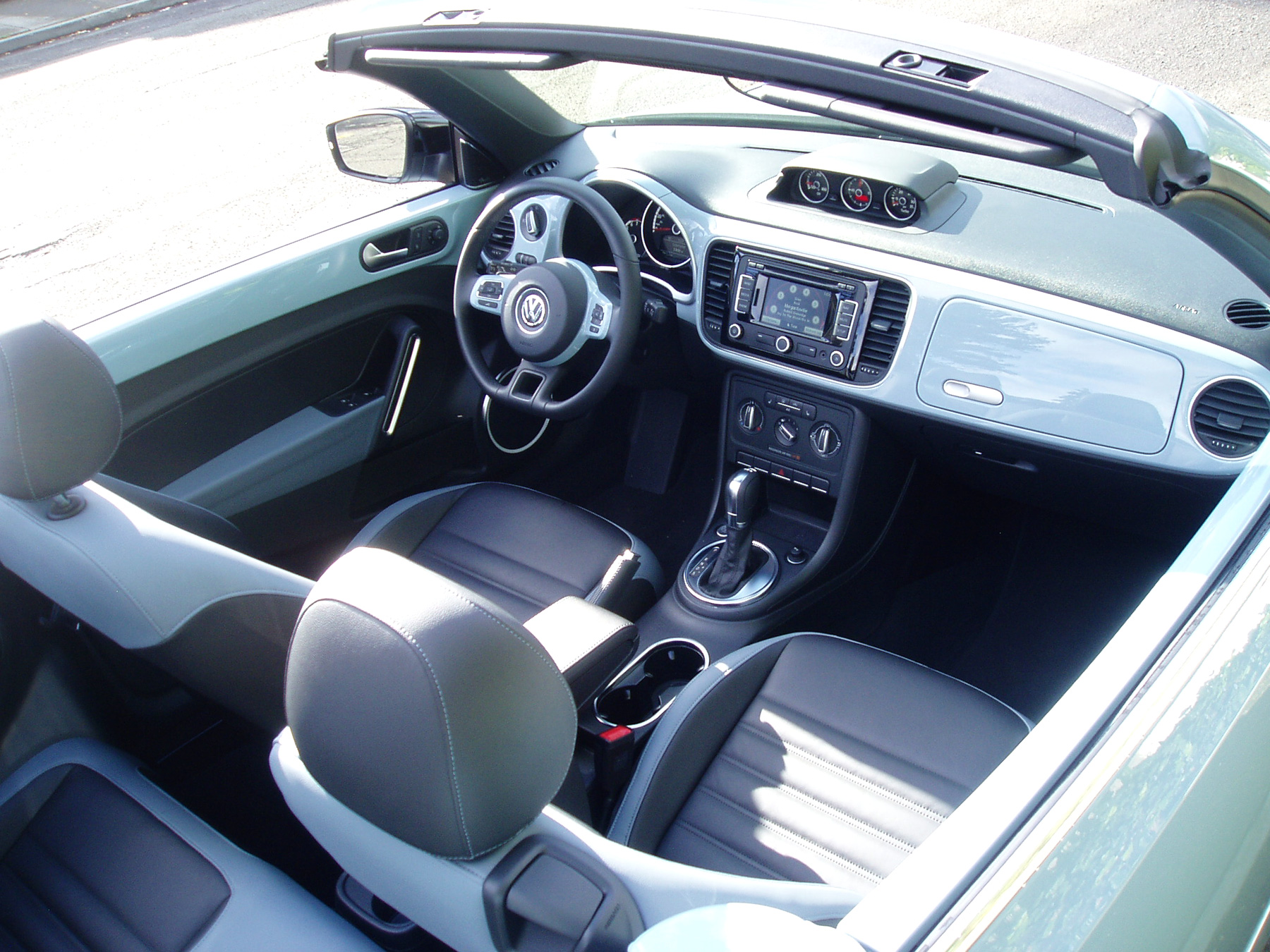 Volkswagen Beetle Blue Convertible