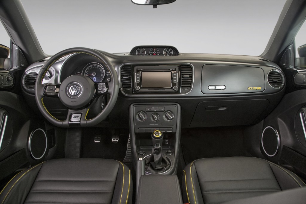 Volkswagen Beetle Convertible 2015 Volkswagen Beetle Convertible 2015