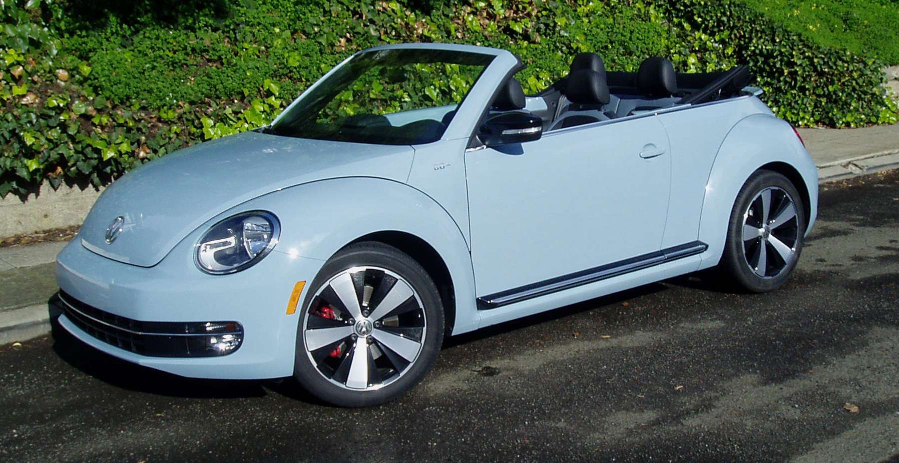 Volkswagen Beetle Light Blue Convertible