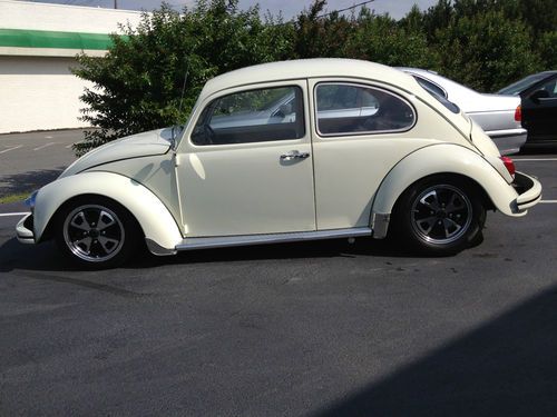 Volkswagen Beetle Lowered