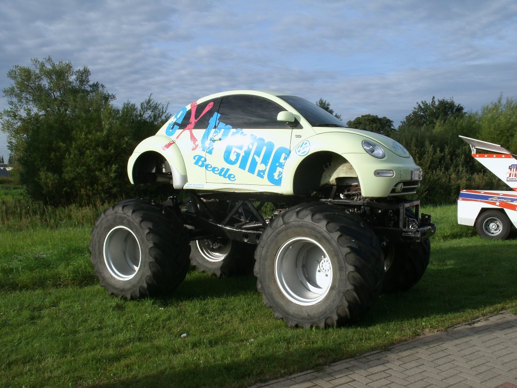 Volkswagen Beetle Monster Truck