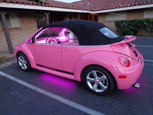 Volkswagen Beetle Pink
