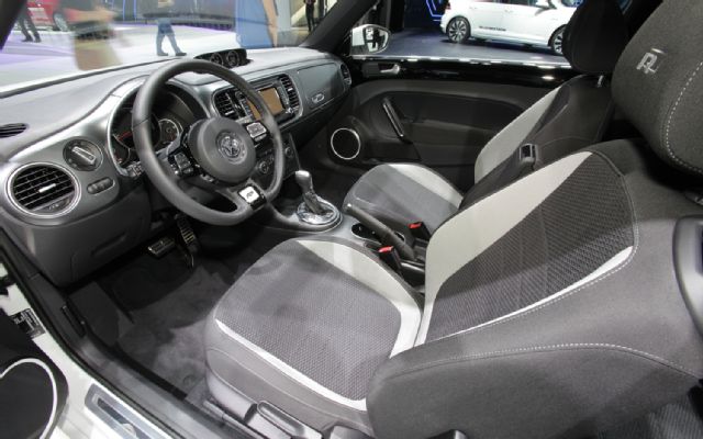 Volkswagen Beetle R Line