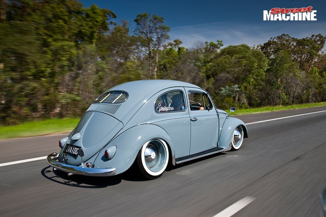 Volkswagen Beetle Slammed