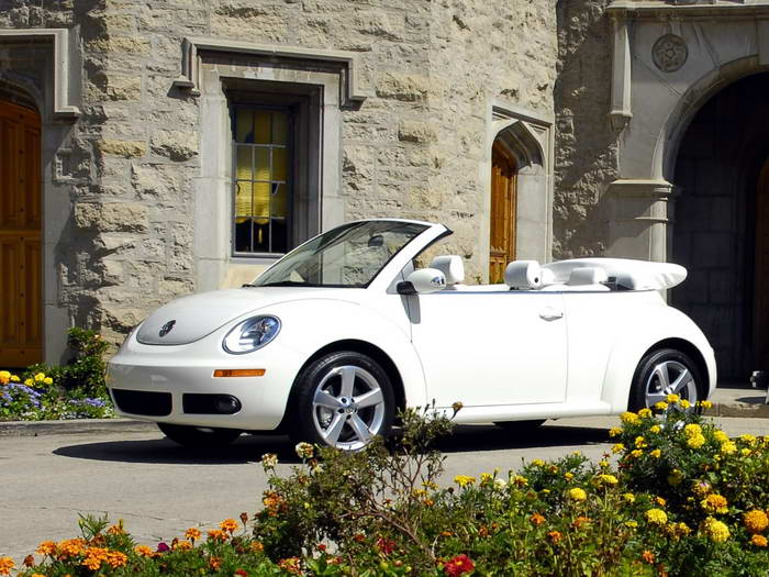 Volkswagen Beetle White Convertible