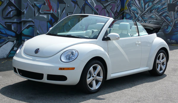 Volkswagen Beetle White