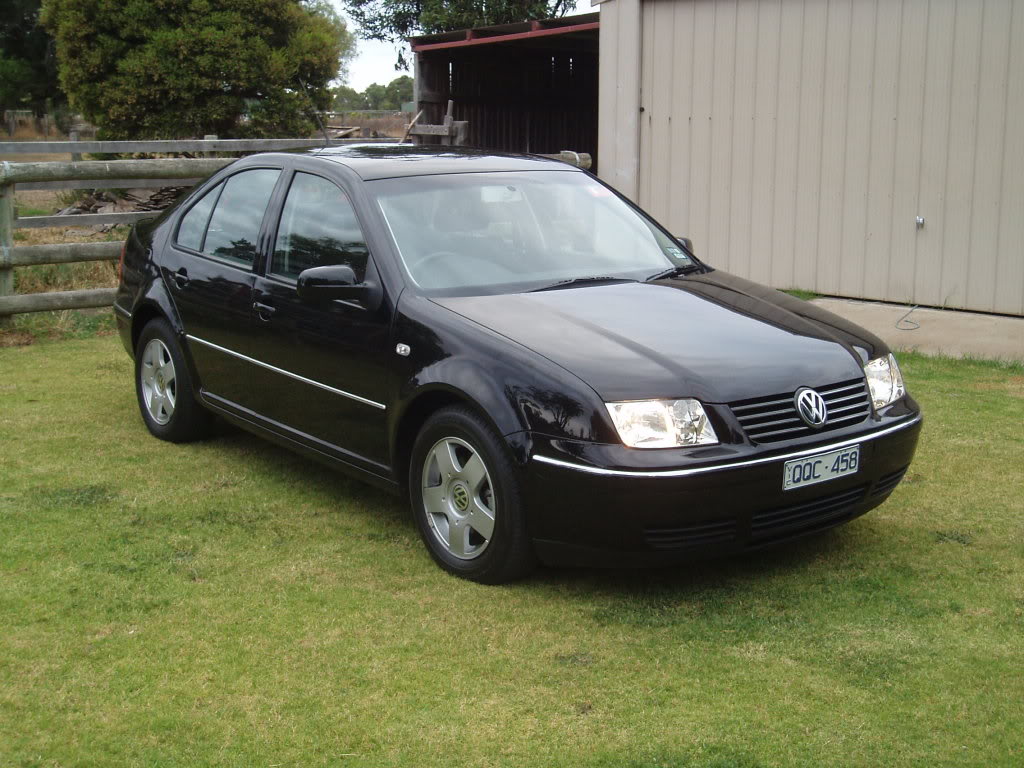 Volkswagen Bora Black