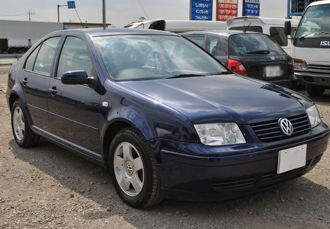 Volkswagen Bora Blue