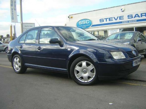 Volkswagen Bora Blue
