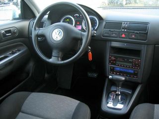 Volkswagen Bora Pasific