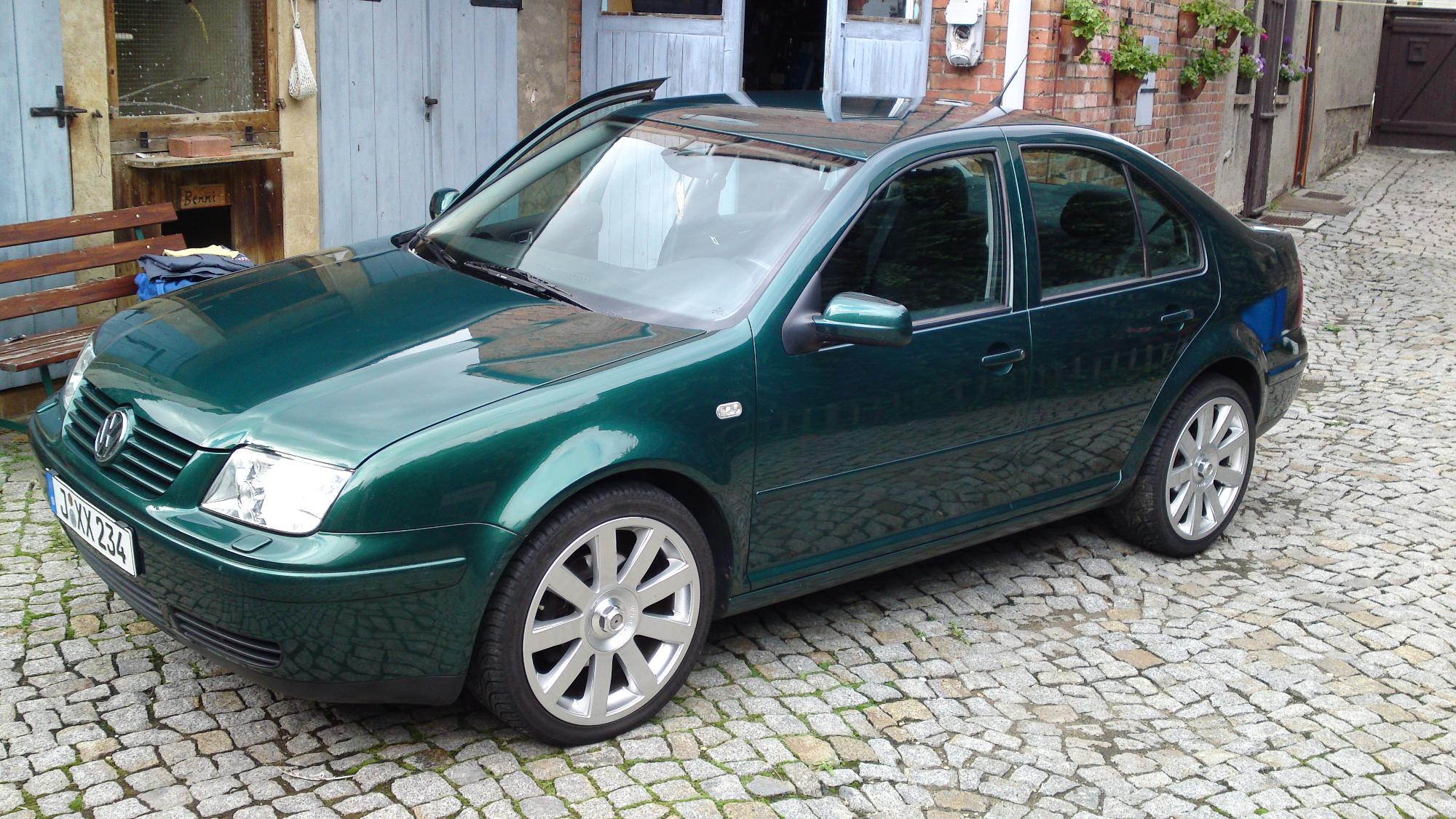 Volkswagen Bora V5