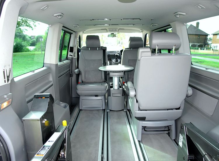 Volkswagen Caravelle 2.0