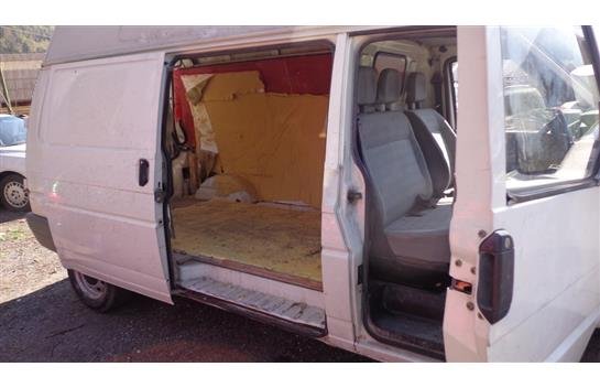 Volkswagen Caravelle 2.4 D
