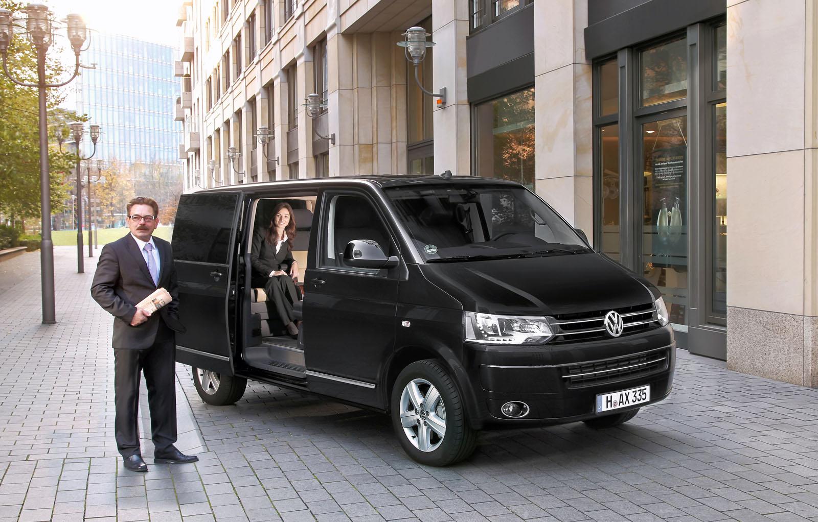 Volkswagen Caravelle 2012
