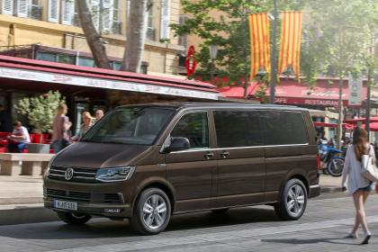 Volkswagen Caravelle 2015