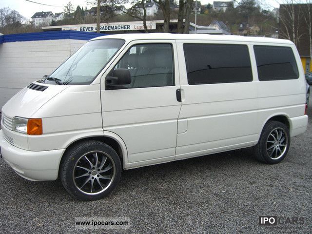 Volkswagen Caravelle 9 Seater
