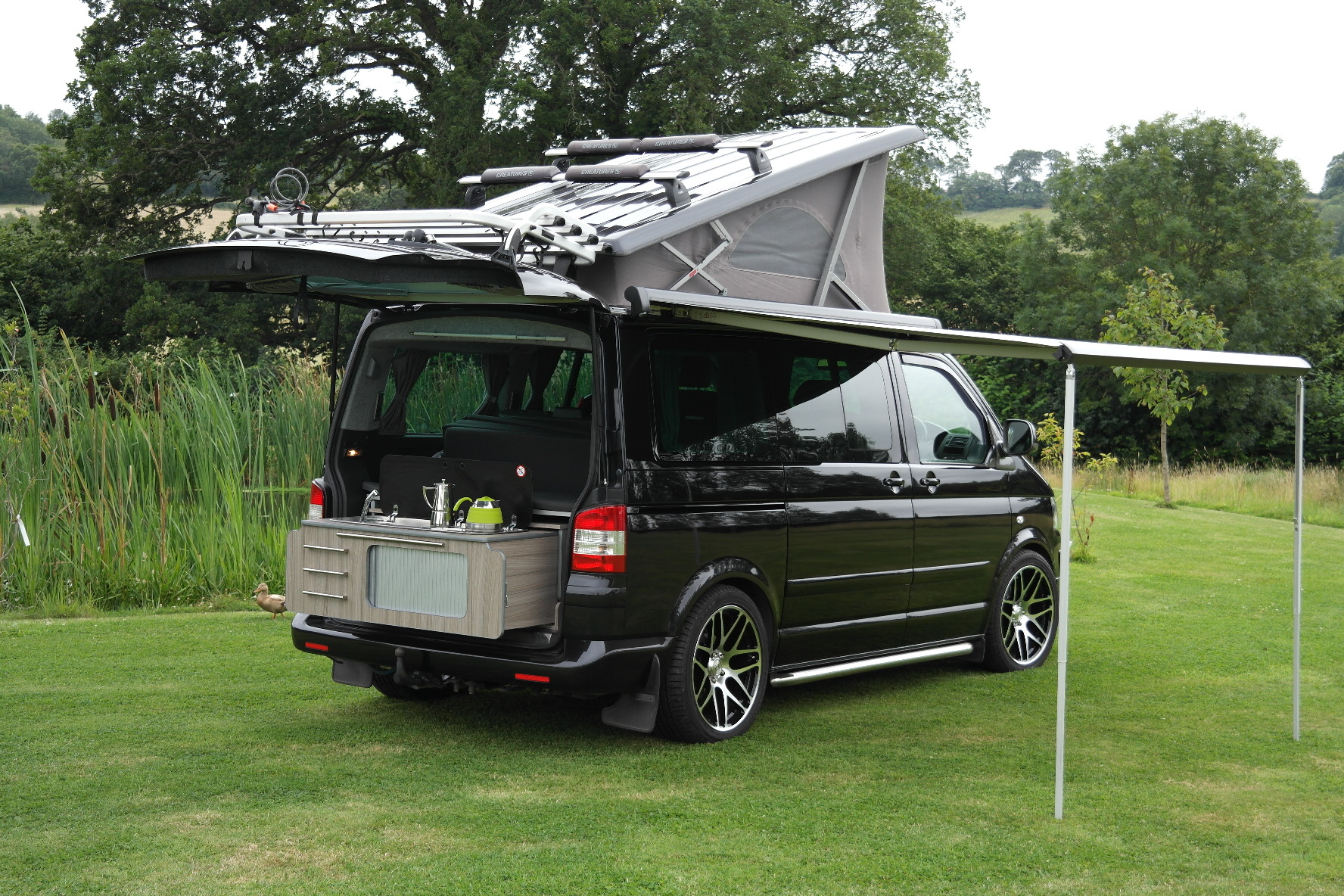 Volkswagen Caravelle Campervan
